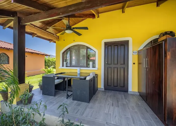 Casa Sereneness Retreat With Shared Pool Potrero (Guanacaste)